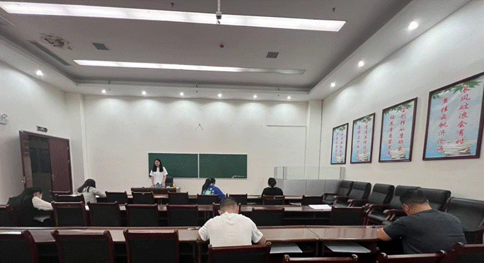 学生补考